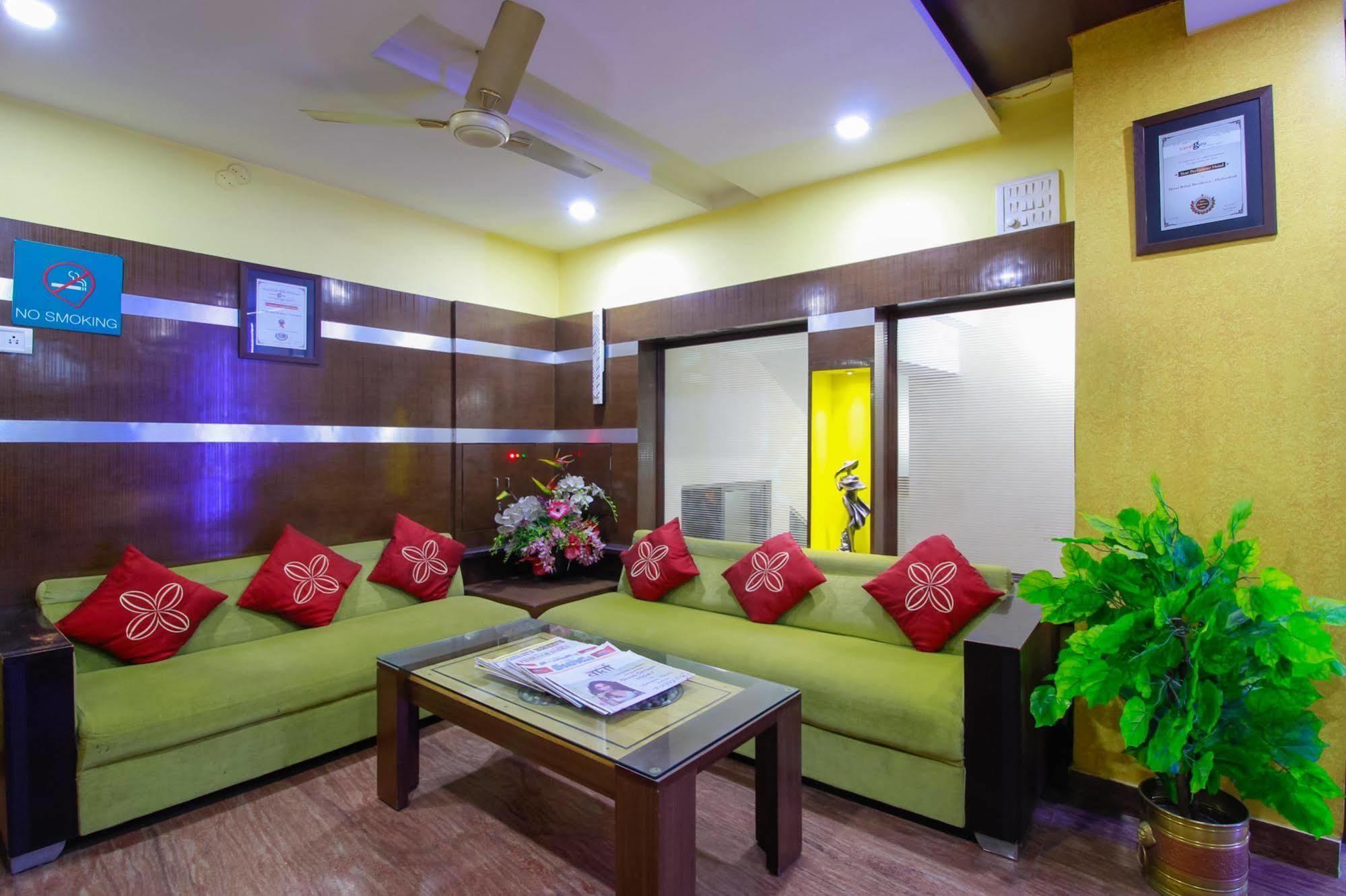 Balaji Residency Hotel Hyderabad Bagian luar foto