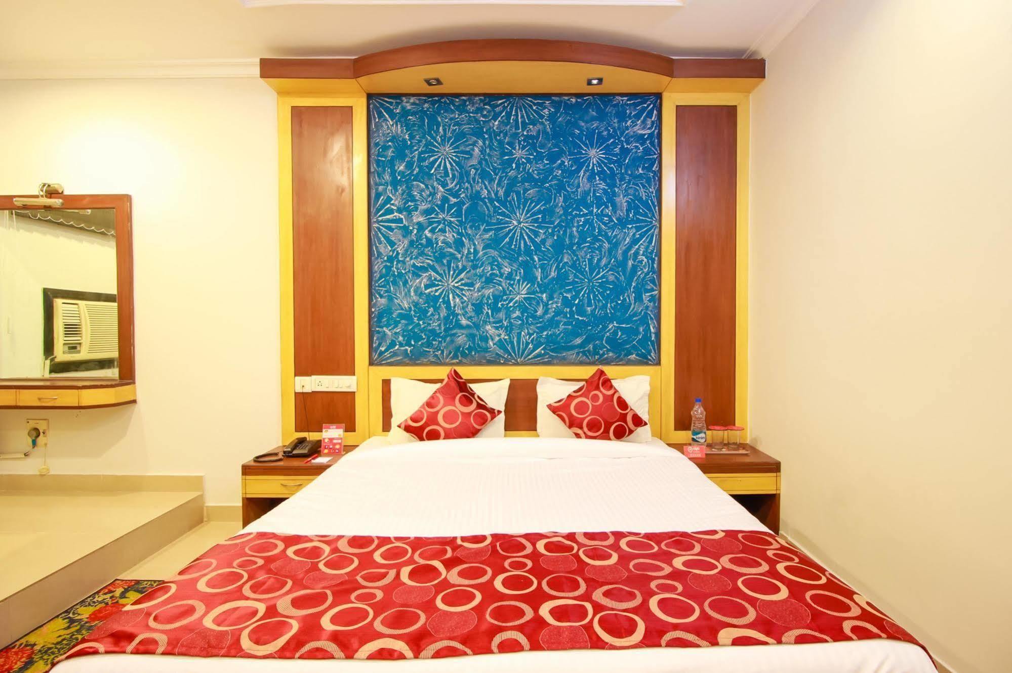 Balaji Residency Hotel Hyderabad Bagian luar foto